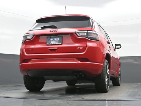 Used 2022 Jeep Compass Limited w/ (RED) Package AWD/4WD image 32