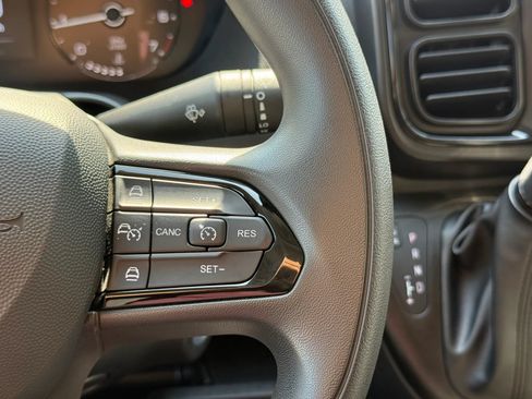Used 2025 RAM ProMaster 3500 FWD image 19
