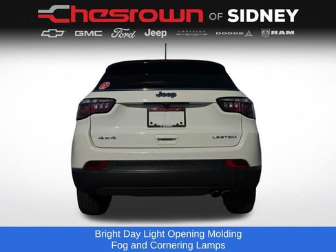 Used 2019 Jeep Compass Limited AWD/4WD image 14