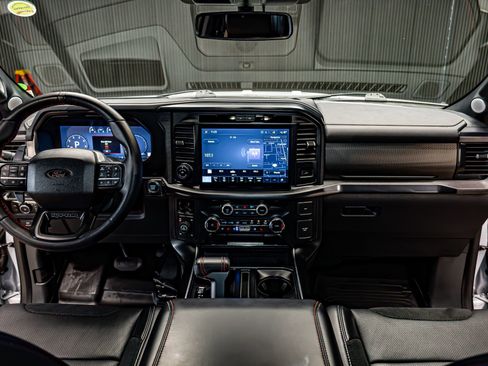 Used 2025 Ford F150 Raptor image 18