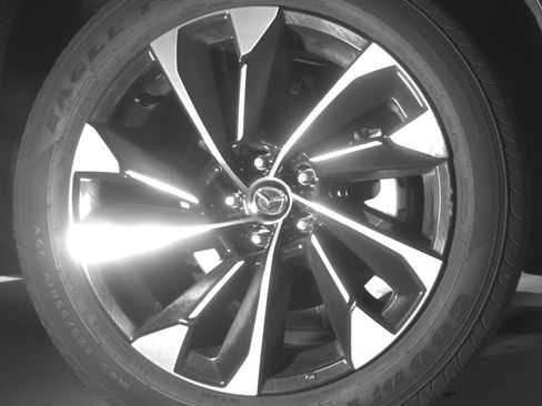 Used 2025 MAZDA CX-50 2.5 Hybrid w/ Premium Plus Pkg AWD/4WD image 13