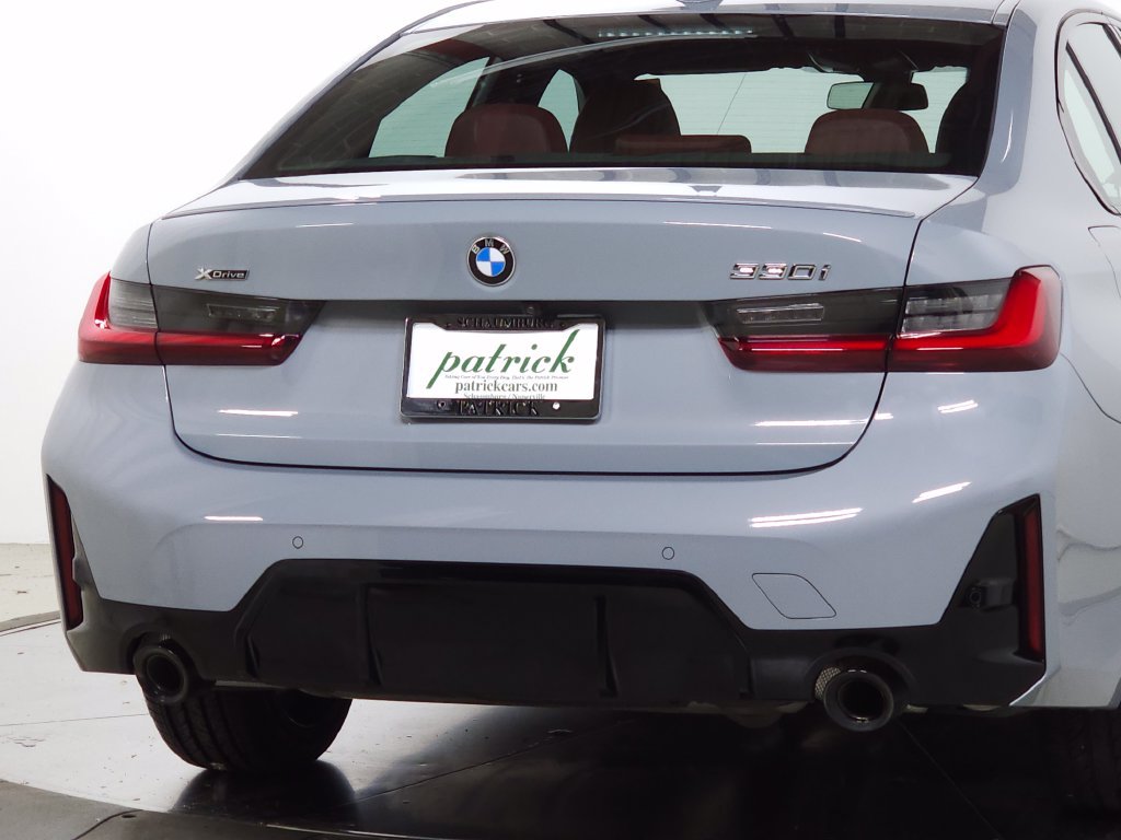 Used 2024 BMW 330i xDrive Sedan w/ M Sport Package AWD/4WD image 10