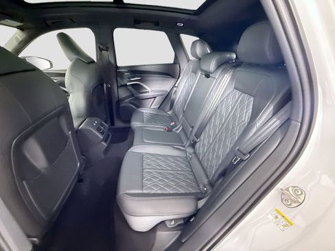 New 2026 Audi SQ5 Premium Plus AWD/4WD image 23