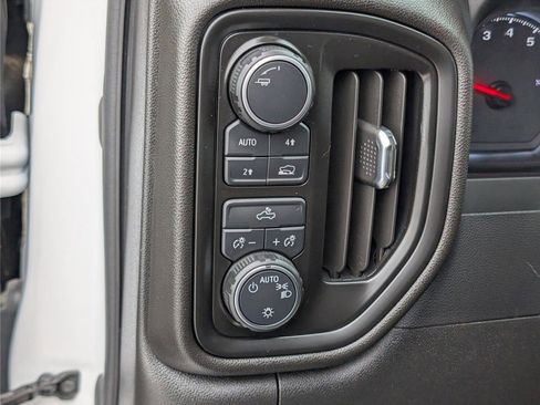 Used 2023 Chevrolet Silverado 1500 Custom image 20