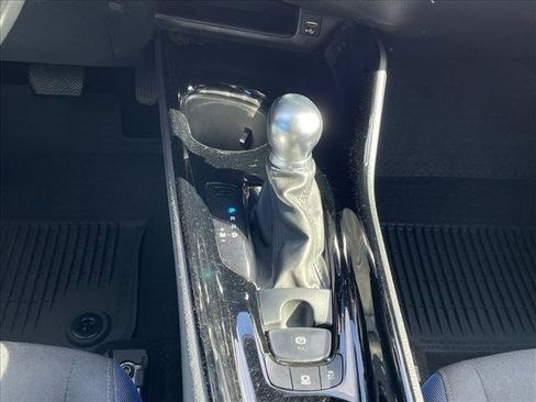 Used 2021 Toyota C-HR XLE image 22