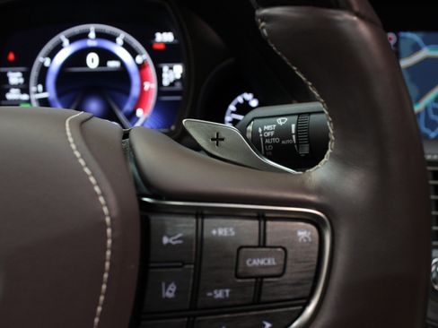 Used 2020 Lexus LS 500 w/ Luxury Package image 69