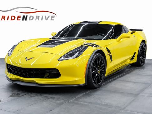Used 2017 Chevrolet Corvette Grand Sport image 1
