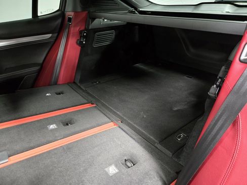 Used 2022 Alfa Romeo Stelvio Veloce image 42