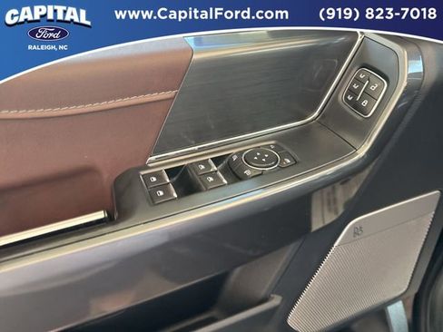 Certified 2022 Ford F150 Lariat w/ Equipment Group 502A High image 21