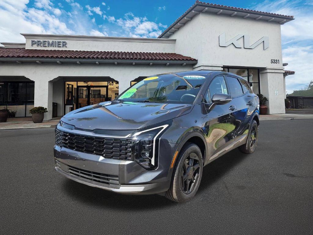 Certified 2026 Kia Sportage S AWD/4WD image 4