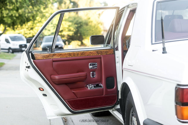 Used 1989 Bentley Turbo R RWD image 50