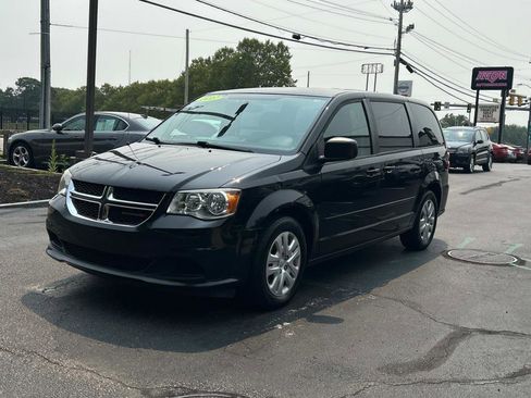 Used 2017 Dodge Grand Caravan SE w/ Power Window Group image 7