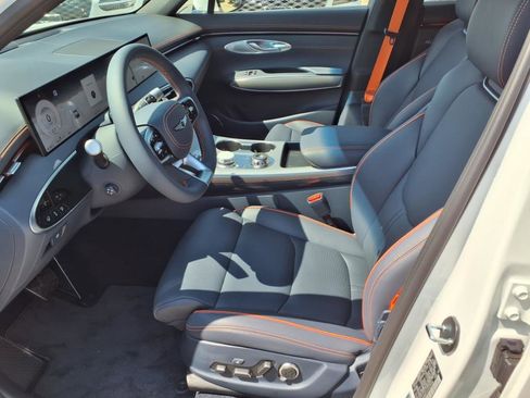 New 2026 Genesis GV70 3.5T Sport Advanced image 17