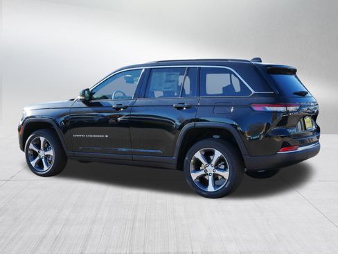 New 2025 Jeep Grand Cherokee Limited image 5