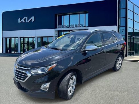 Used 2018 Chevrolet Equinox Premier AWD/4WD image 3