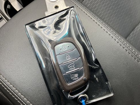 Used 2019 Hyundai Tucson Value FWD image 37