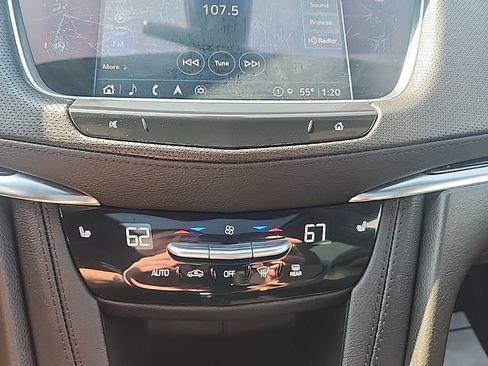 Used 2025 Cadillac XT5 Premium Luxury image 20