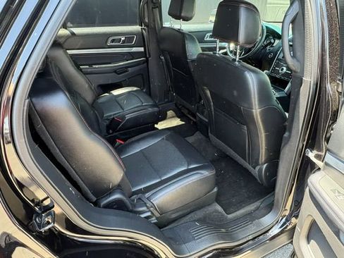 Used 2017 Ford Explorer Sport AWD/4WD image 23