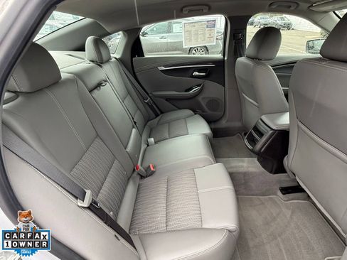 Used 2019 Chevrolet Impala LS FWD image 3