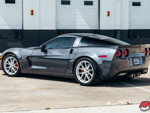 Used 2009 Chevrolet Corvette Z06 w/ Preferred Equipment Group RWD image 52