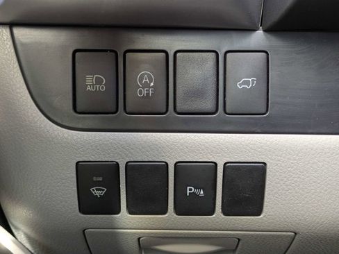 Used 2019 Toyota Highlander Limited AWD/4WD image 32