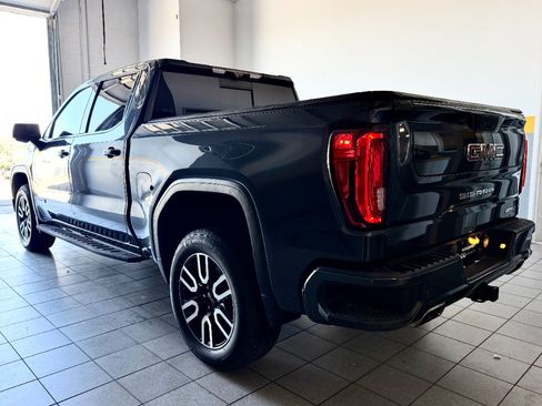 Used 2021 GMC Sierra 1500 AT4 w/ AT4 Value Package AWD/4WD image 10