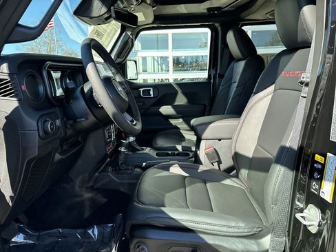 New 2026 Jeep Wrangler Unlimited Rubicon AWD/4WD image 8