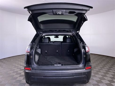 Used 2023 Jeep Cherokee Altitude Lux image 12