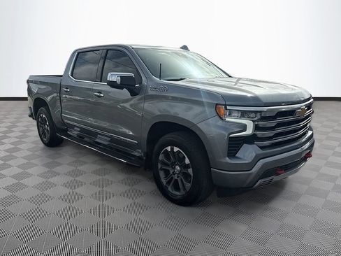 Used 2024 Chevrolet Silverado 1500 High Country RWD image 4