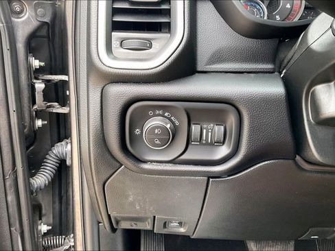Used 2024 RAM 2500 Laramie w/ Safety Group AWD/4WD image 17