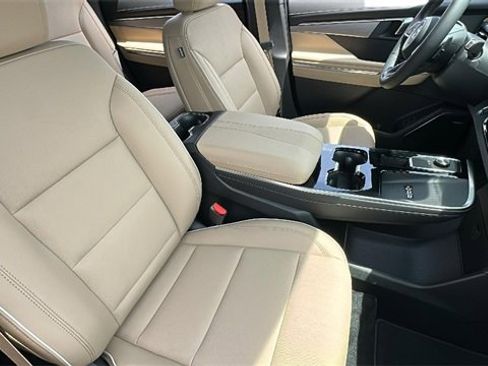 New 2025 Buick Enclave Preferred image 20