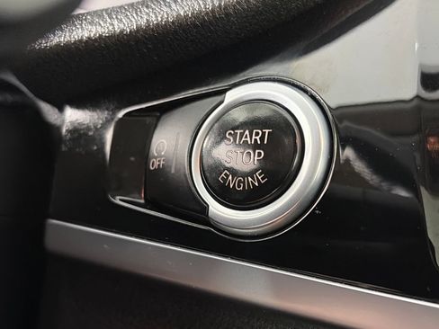 Used 2016 BMW X3 xDrive28i AWD/4WD image 23