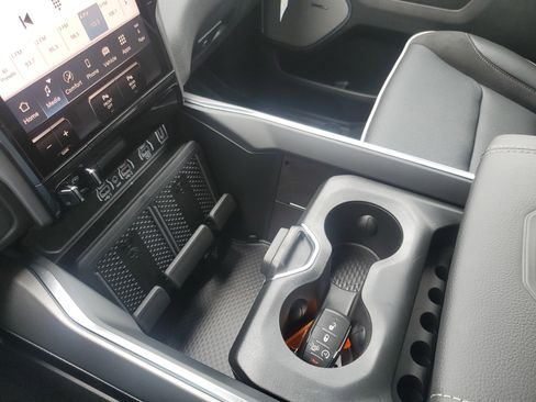 New 2026 RAM 1500 Laramie w/ Night Edition image 20