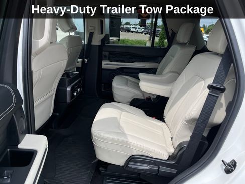 Used 2021 Ford Expedition Platinum AWD/4WD image 18