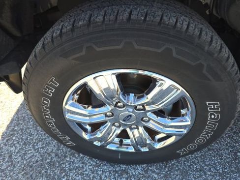 Used 2020 Ford Ranger XLT w/ Equipment Group 301A Mid image 7