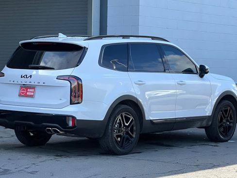 Used 2025 Kia Telluride SX Prestige X-Line image 3