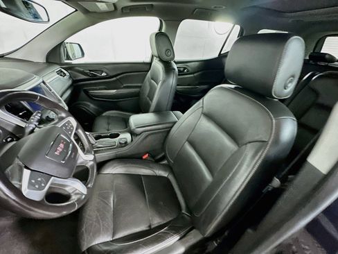 Used 2018 GMC Acadia SLT FWD image 13