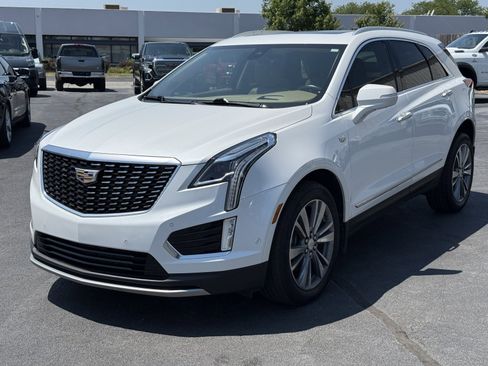 Used 2020 Cadillac XT5 Premium Luxury w/ Platinum Package image 4