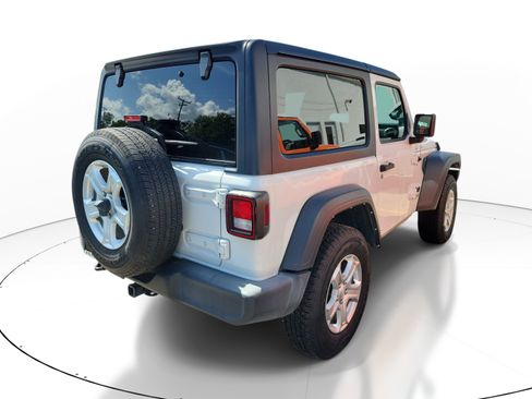 Used 2021 Jeep Wrangler Sport AWD/4WD image 5