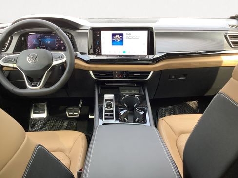 New 2026 Volkswagen Atlas Cross Sport SEL R-Line image 14