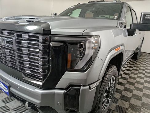 New 2026 GMC Sierra 3500 Denali Ultimate image 12