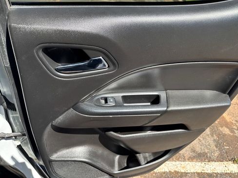 Used 2018 Chevrolet Colorado ZR2 w/ ZR2 Dusk Special Edition image 35