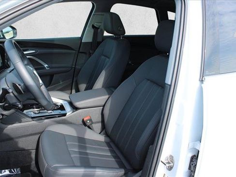 Certified 2025 Audi Q5 Premium w/ Convenience Package AWD/4WD image 18