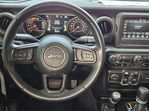 Used 2021 Jeep Wrangler Sport S image 10