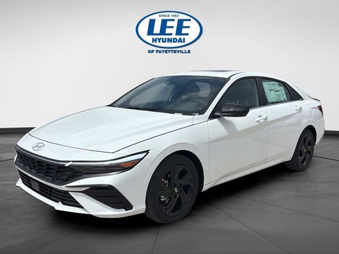 New 2026 Hyundai Elantra SEL Sport FWD image 7