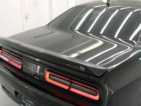 Used 2021 Dodge Challenger R/T Scat Pack RWD image 19