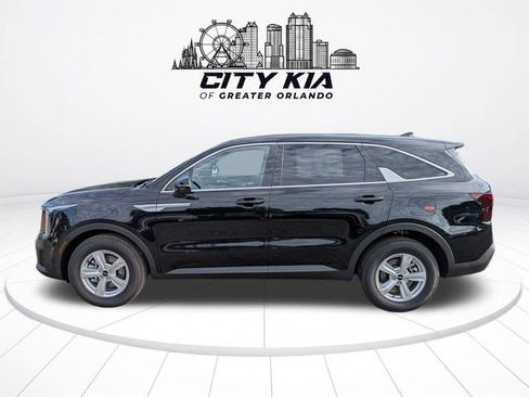 New 2026 Kia Sorento LX FWD image 3