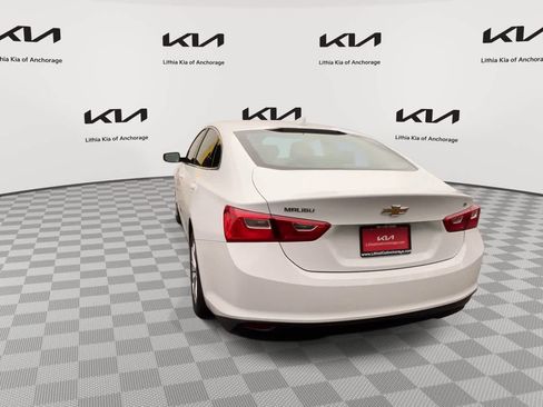 Used 2023 Chevrolet Malibu LT FWD image 6