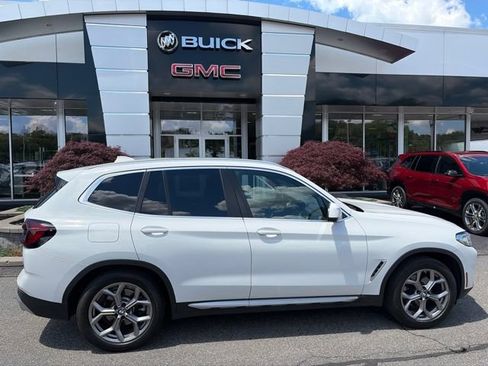 Used 2023 BMW X3 xDrive30i w/ Convenience Package AWD/4WD image 2