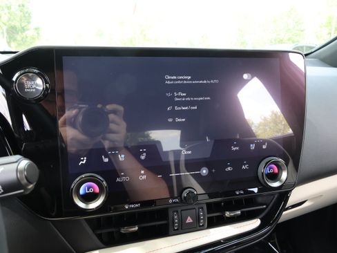 Used 2024 Lexus NX 250 FWD w/ Cold Area Package image 27